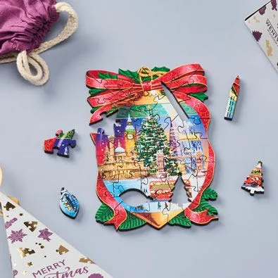Wentworth Wooden Puzzles Snowy London - Christmas Bauble — manufacturer image